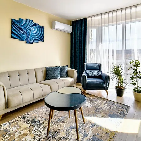 караминков Апартамент *