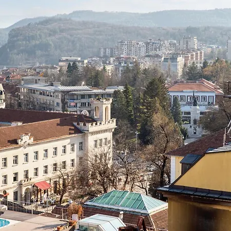 караминков Апартамент Велико Търново